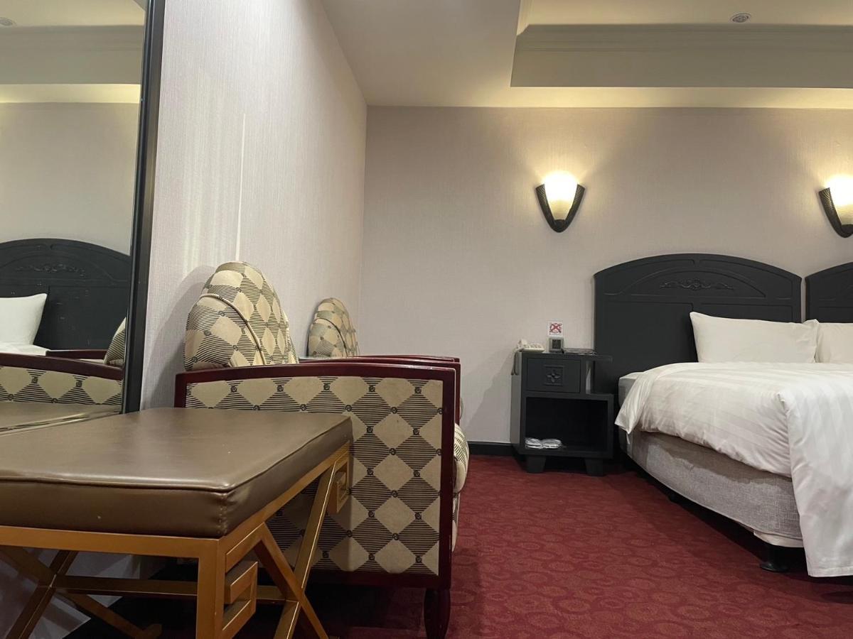 Hotel Wowhappy Daan à Taipei Extérieur photo